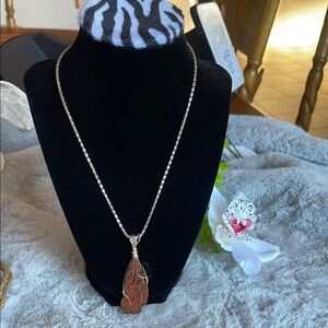 Silver and Brown Agate Pendant Necklace